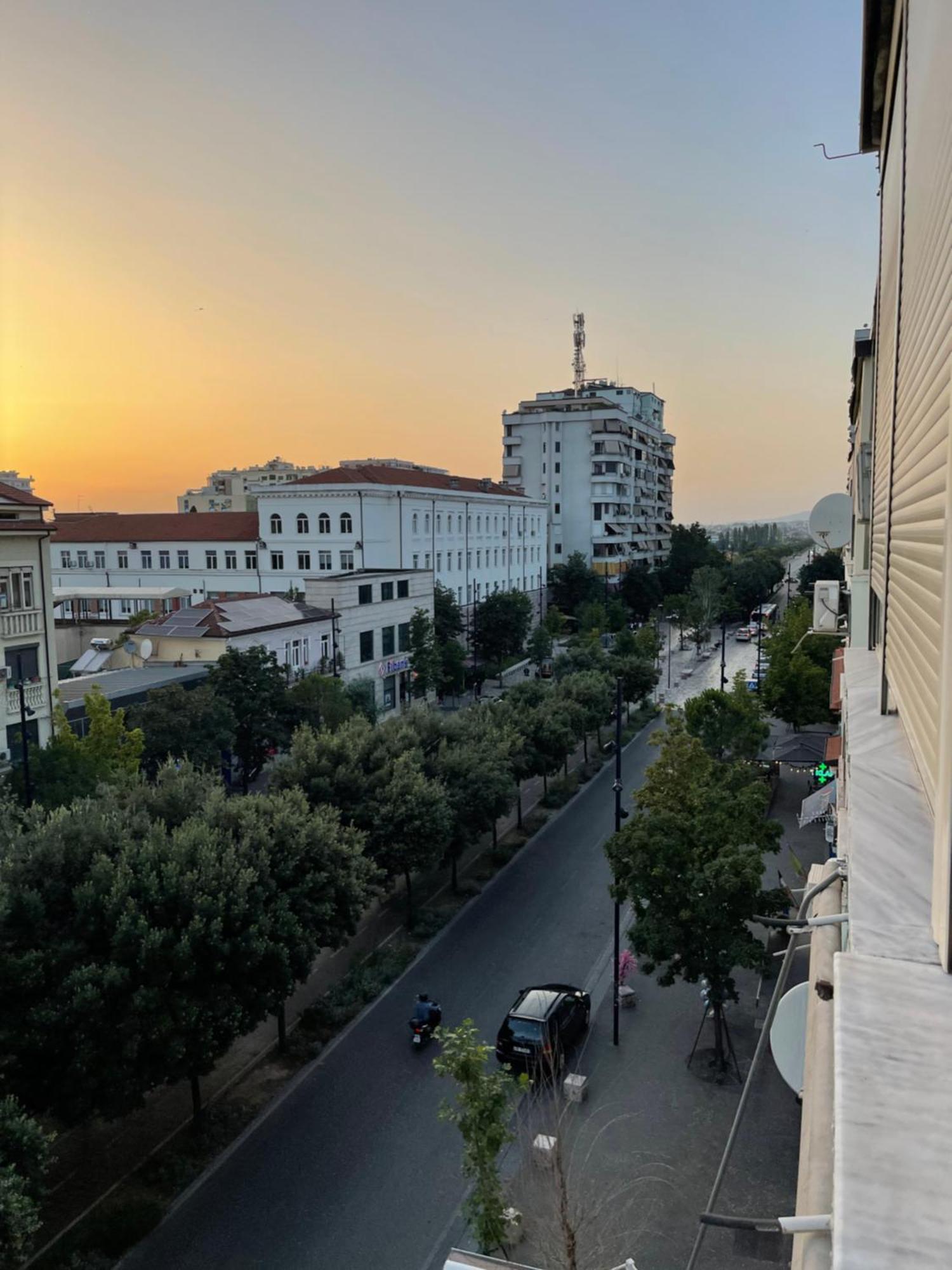 Urban City Center Tirana Buitenkant foto