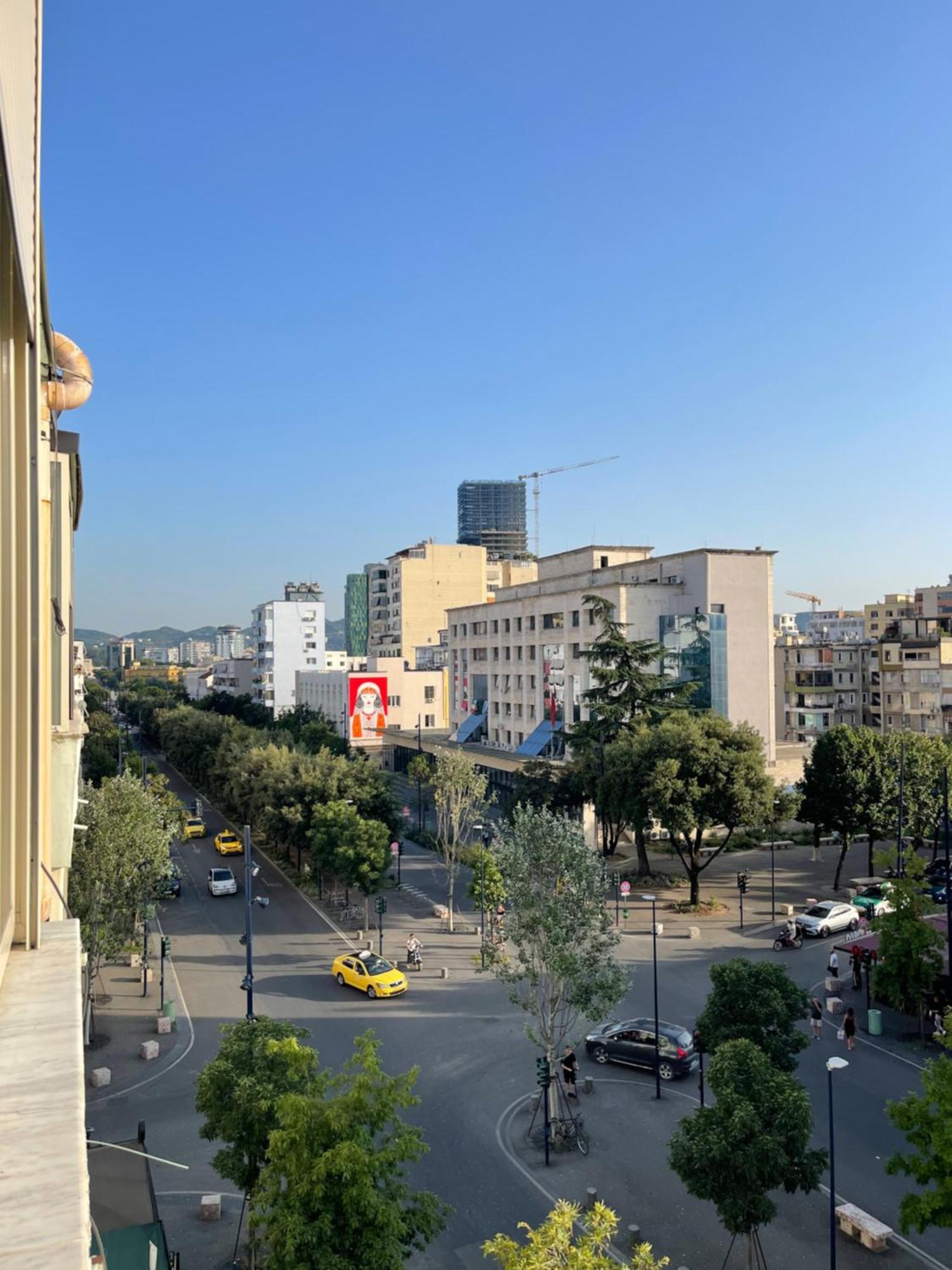 Urban City Center Tirana Buitenkant foto